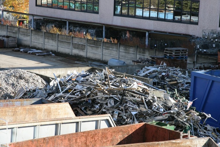 Deposito rottami alluminio